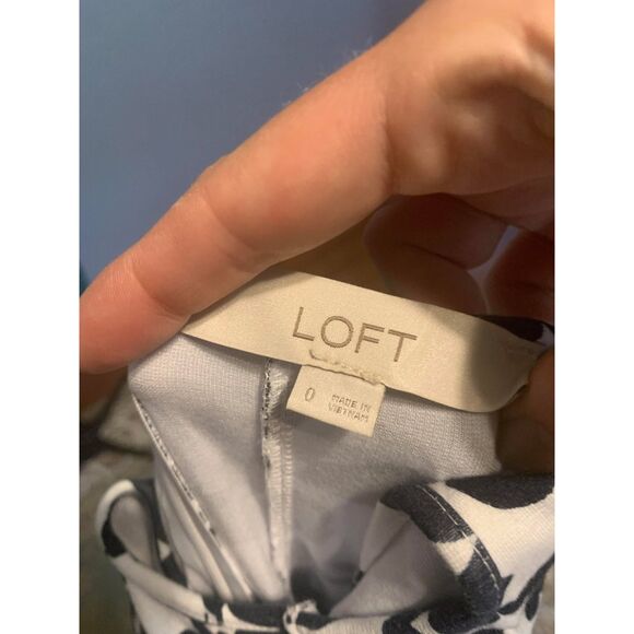 LOFT Petite Forget Me Not Ponte Seamed Flare Midi Sundress, size 0 - Picture 5 of 7